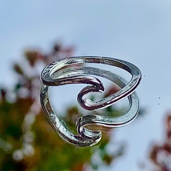 Jewelry - wave and infinity ring